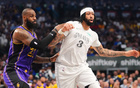 NBA三巨头被高估，需重建！出局边缘，夺冠无望！